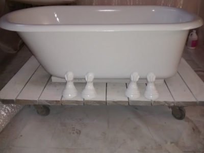 white tub four thumb 400x300 1